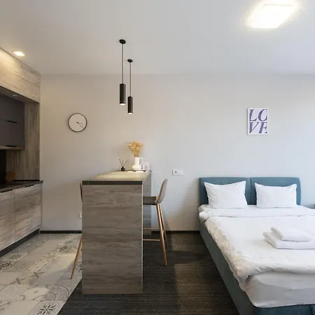 Nyvky Aparthotel 3*